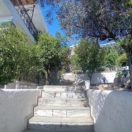 Αίγινα Εξοχική Κατοικία Eginitissa Luaran gambar