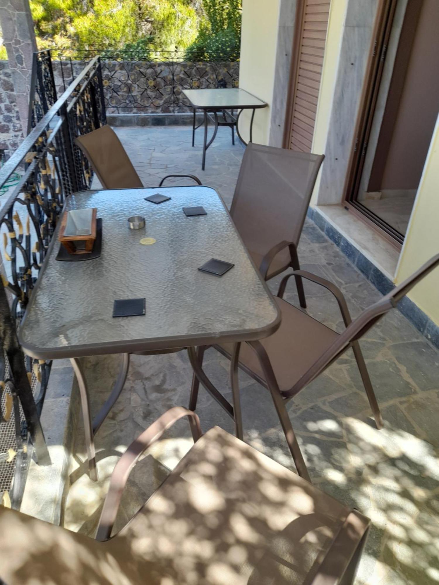 Αίγινα Εξοχική Κατοικία Eginitissa Luaran gambar