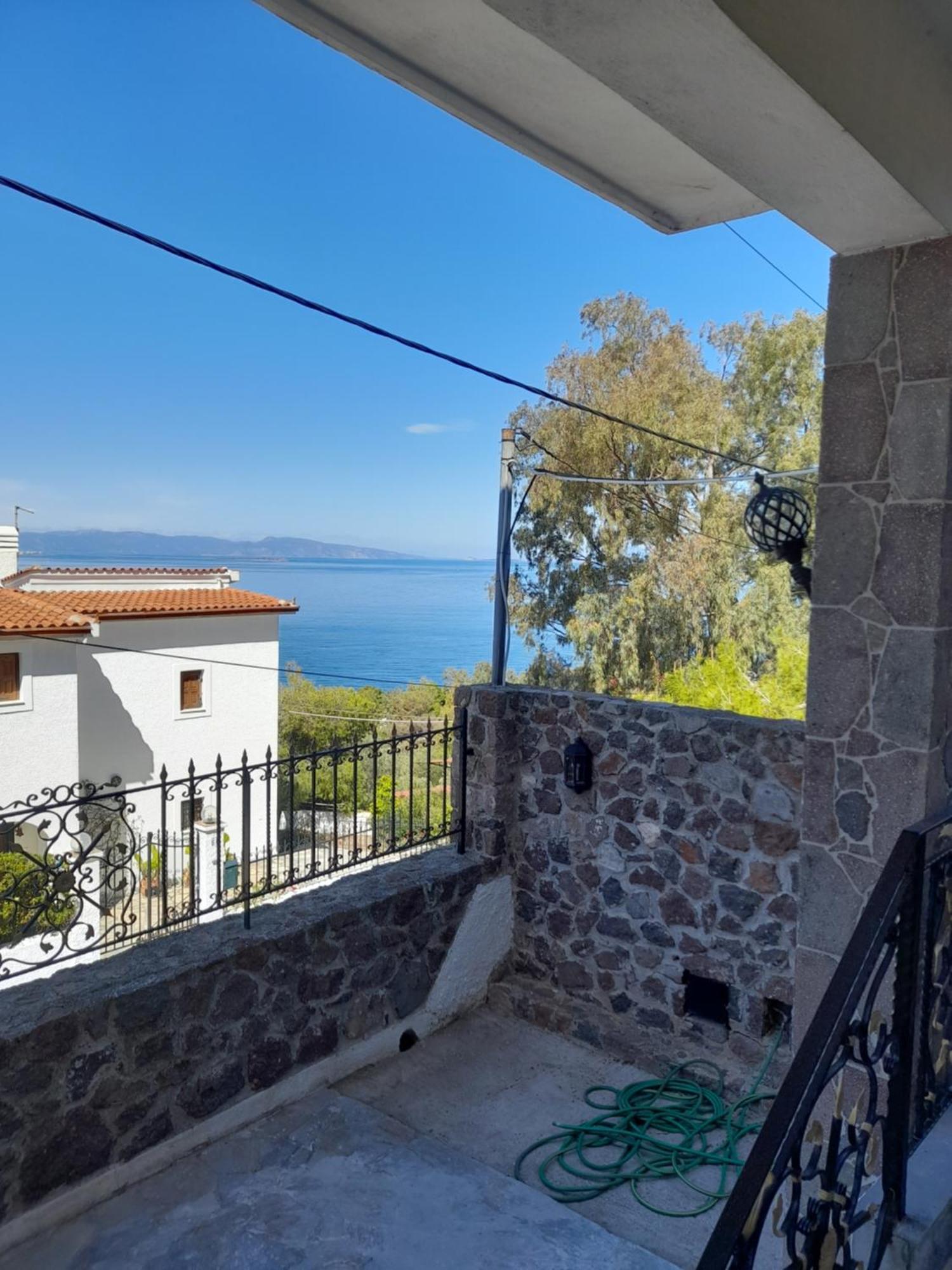 Αίγινα Εξοχική Κατοικία Eginitissa Luaran gambar