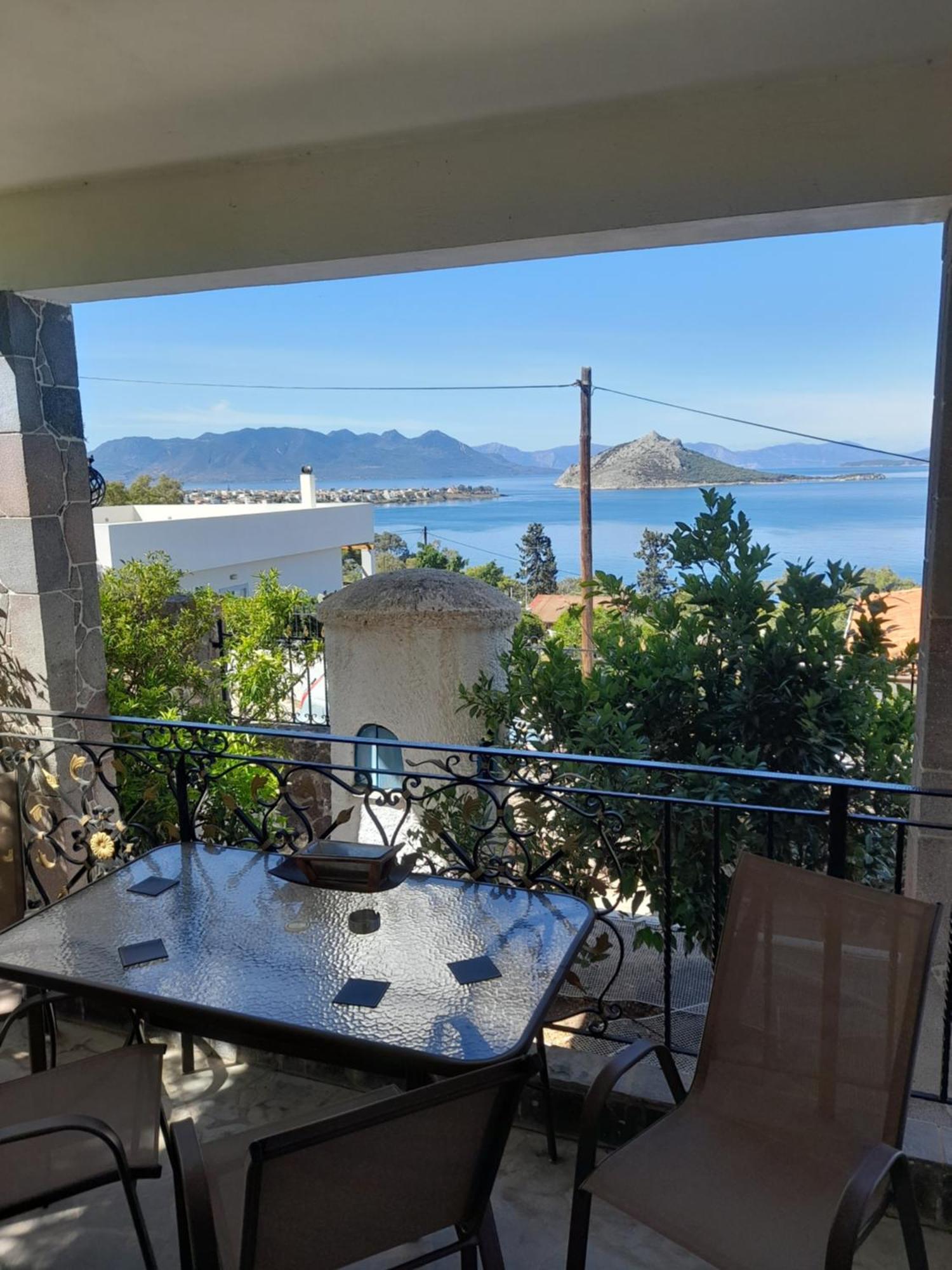 Αίγινα Εξοχική Κατοικία Eginitissa Luaran gambar